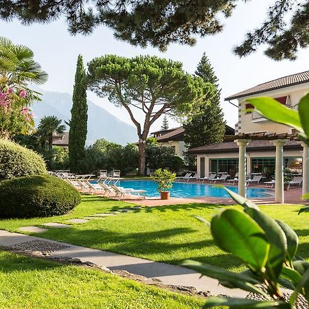 Romantik Hotel Oberwirt Marlengo Esterno foto