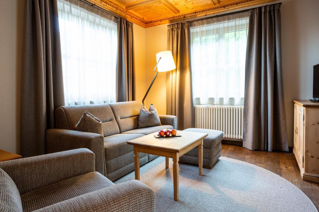 Romantik Hotel Oberwirt Marlengo Esterno foto